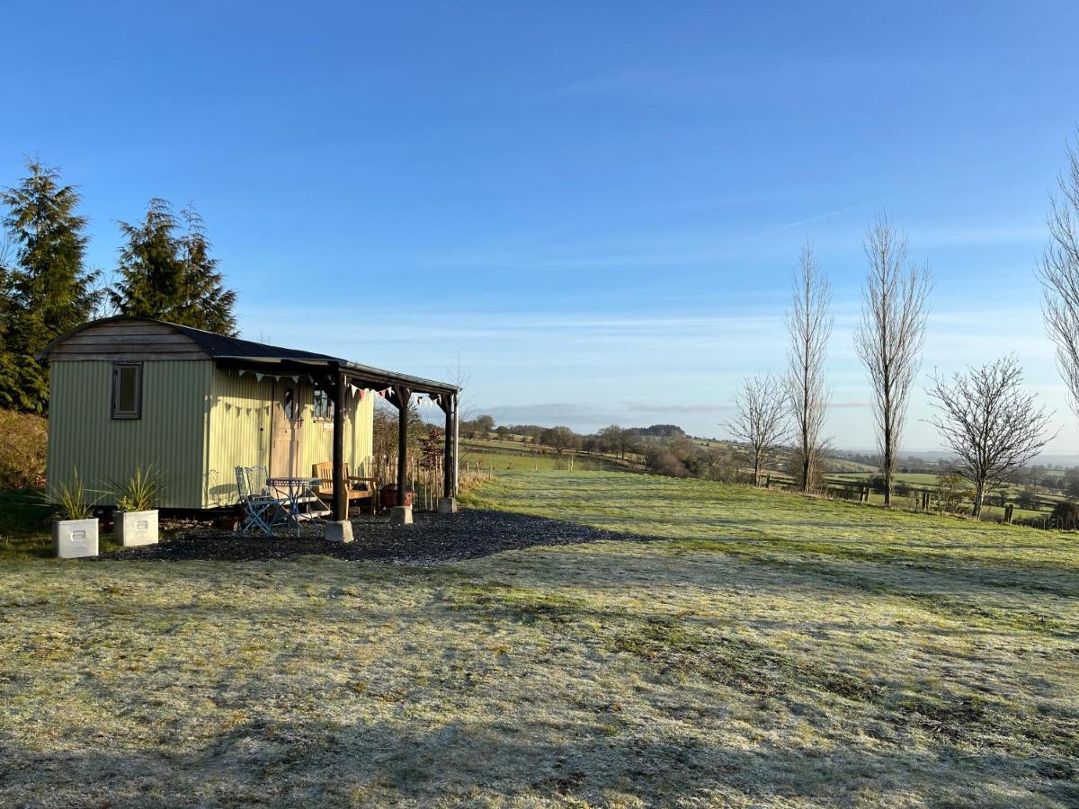 Pen Bryn Shepherd Hut ヘイ＝オン＝ワイ エクステリア 写真